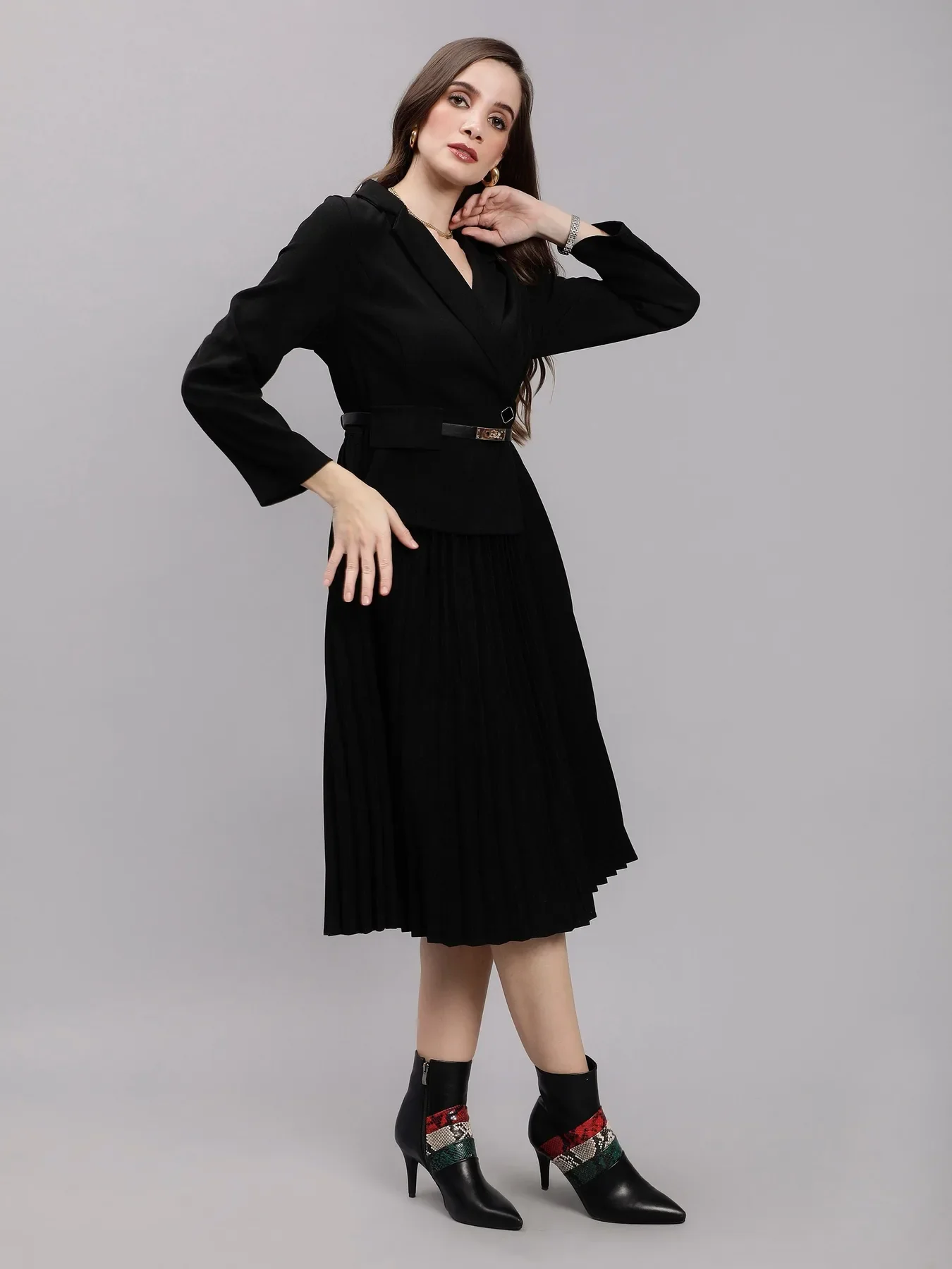 Blazer Pleated Dress - Image 10