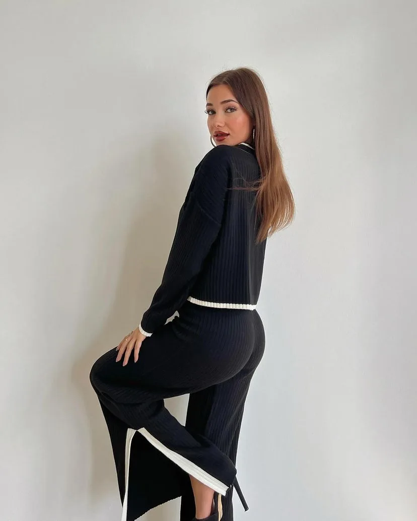 Fashionable Knitted Two Piece Set - Image 3