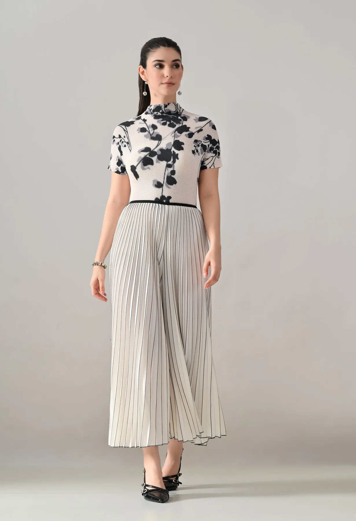 Textura Pleated Two-Piece Set - Image 6