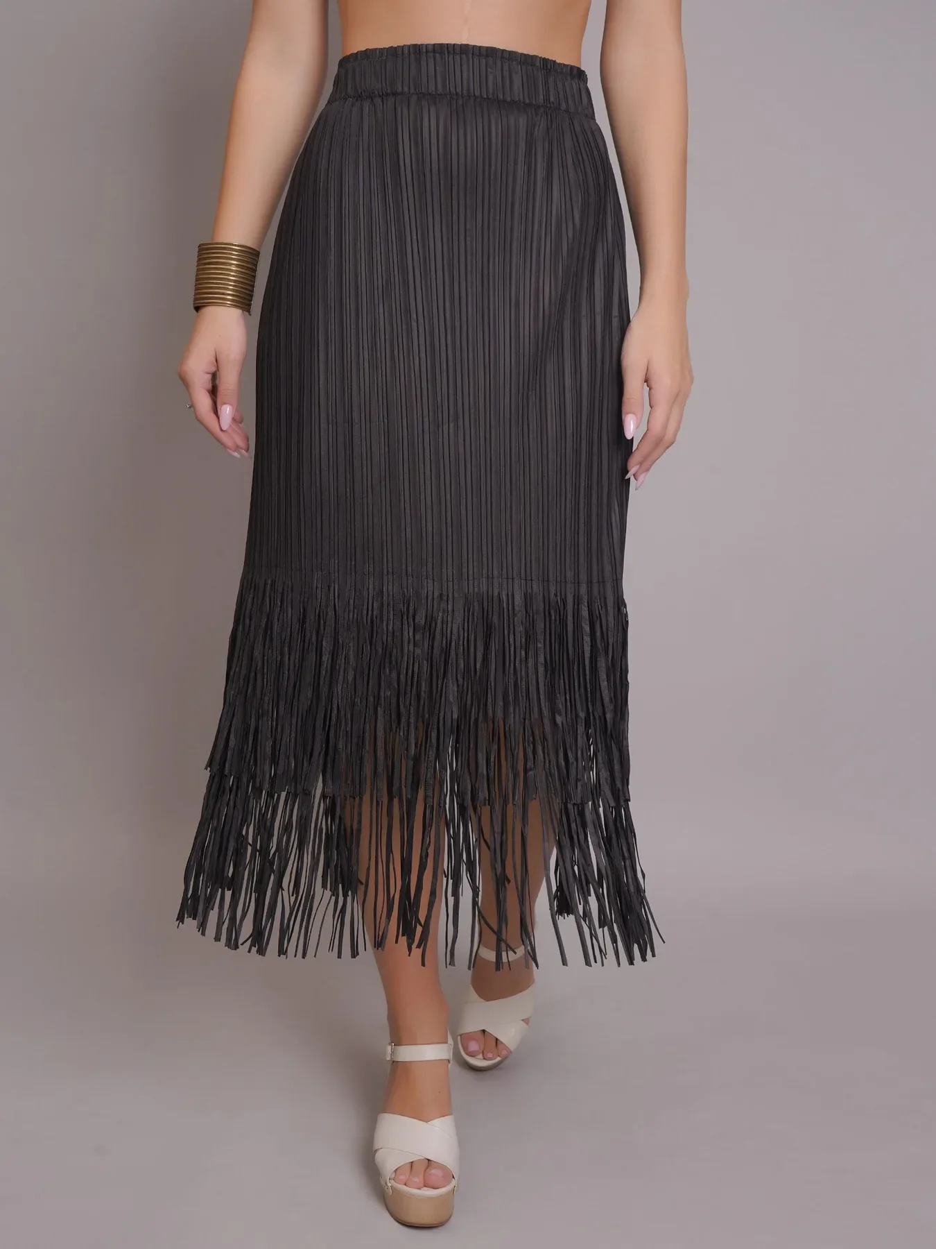 Tassle Two-Piece Set - Image 8