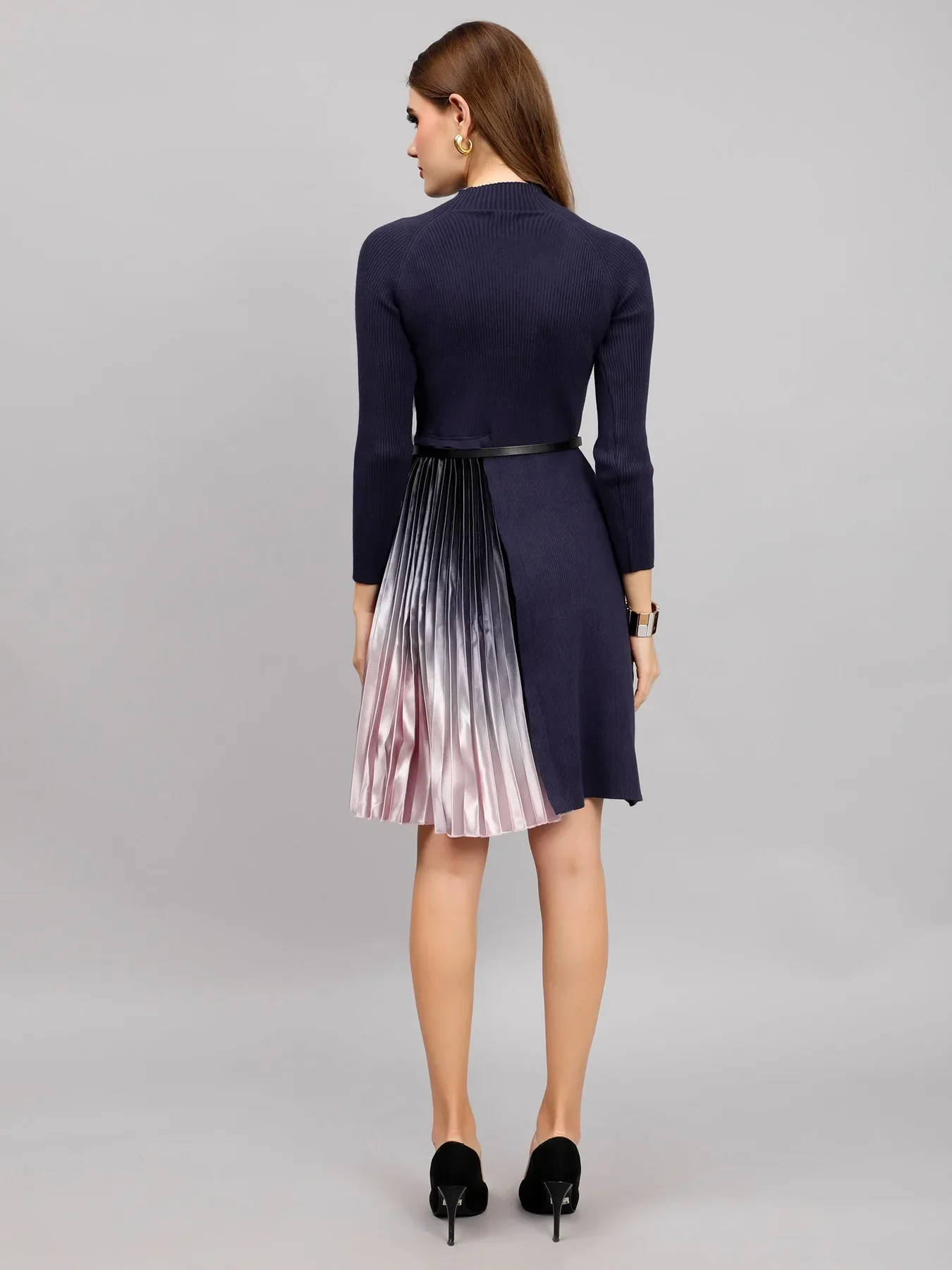 Winter Ribbed Pleated Dress - Image 4